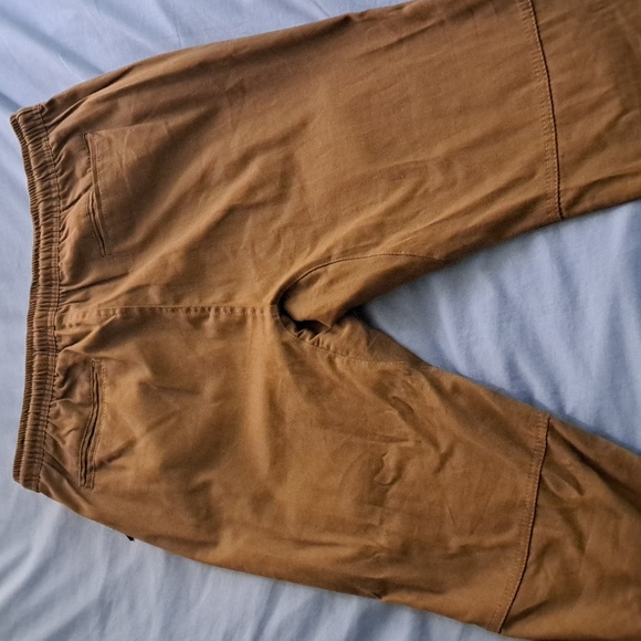 Large khaki joggers (cargo like) - Picture 3 of 3